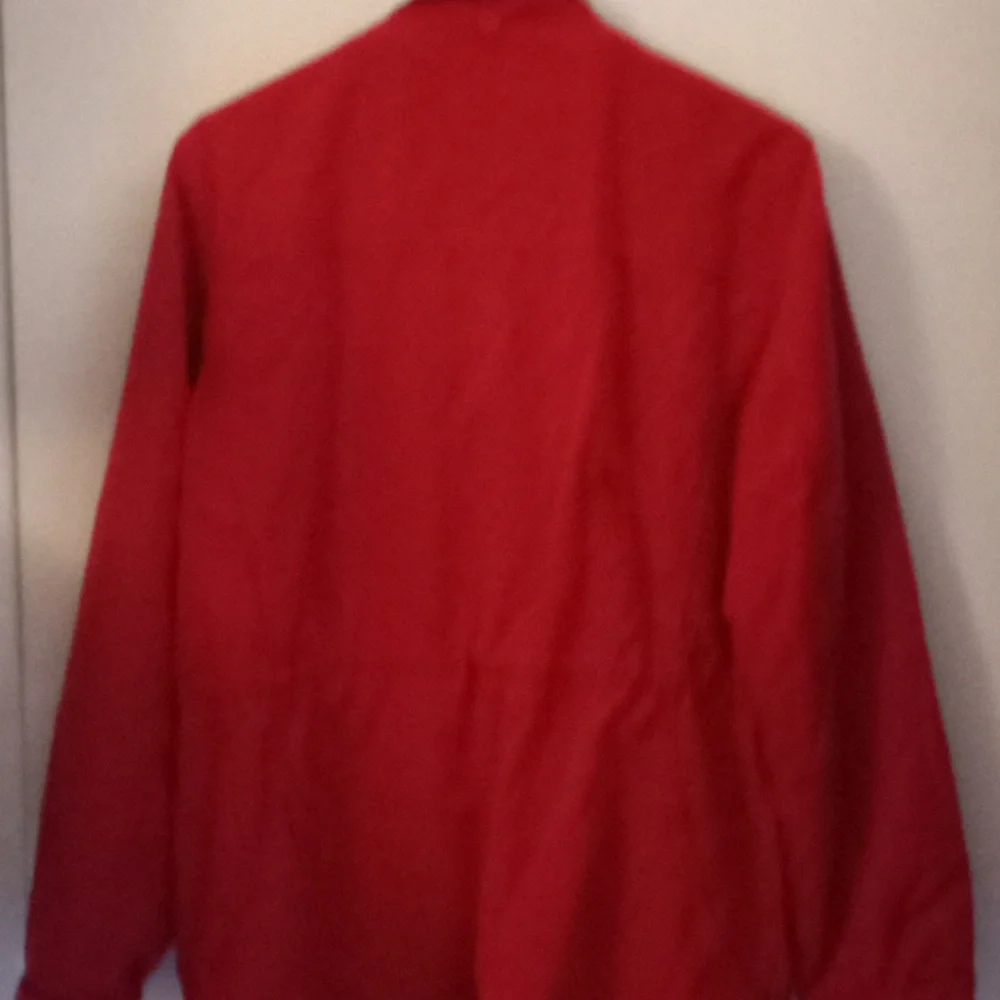 Red jacket - Picture 2 of 2